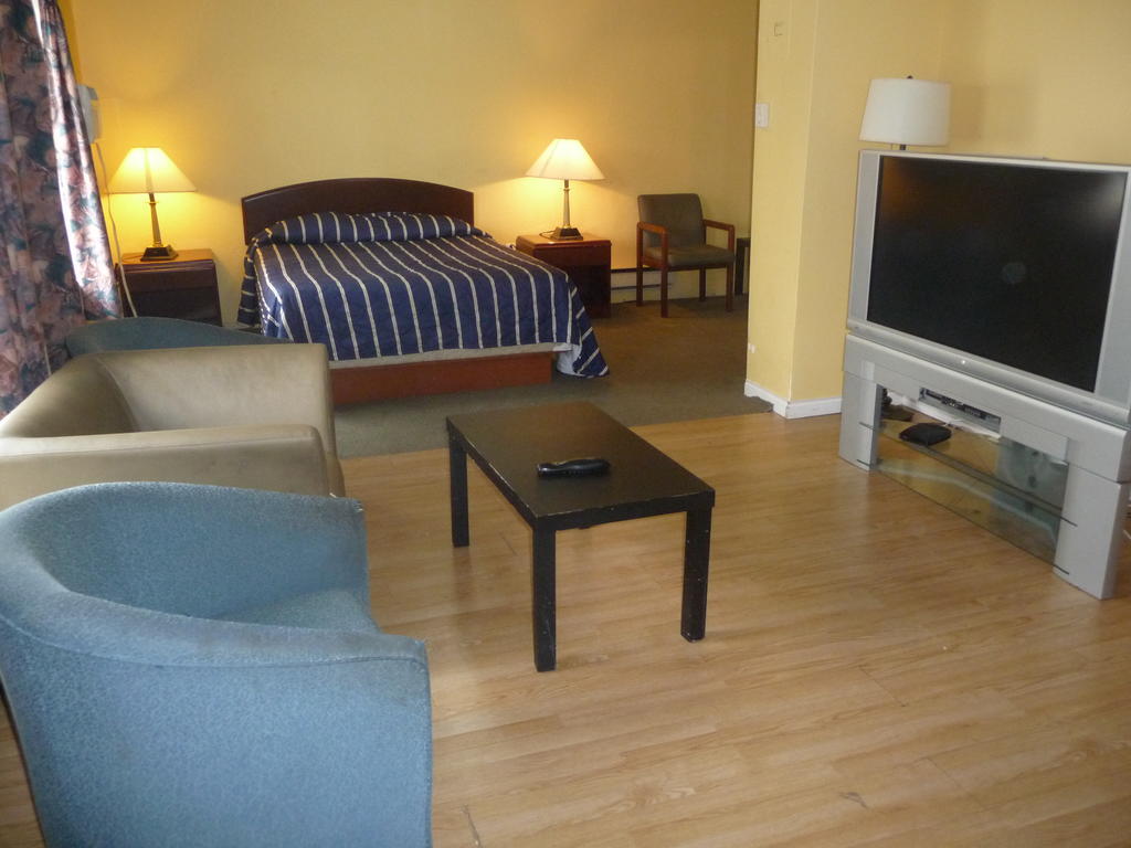 Intercity Motel Burnaby Room photo