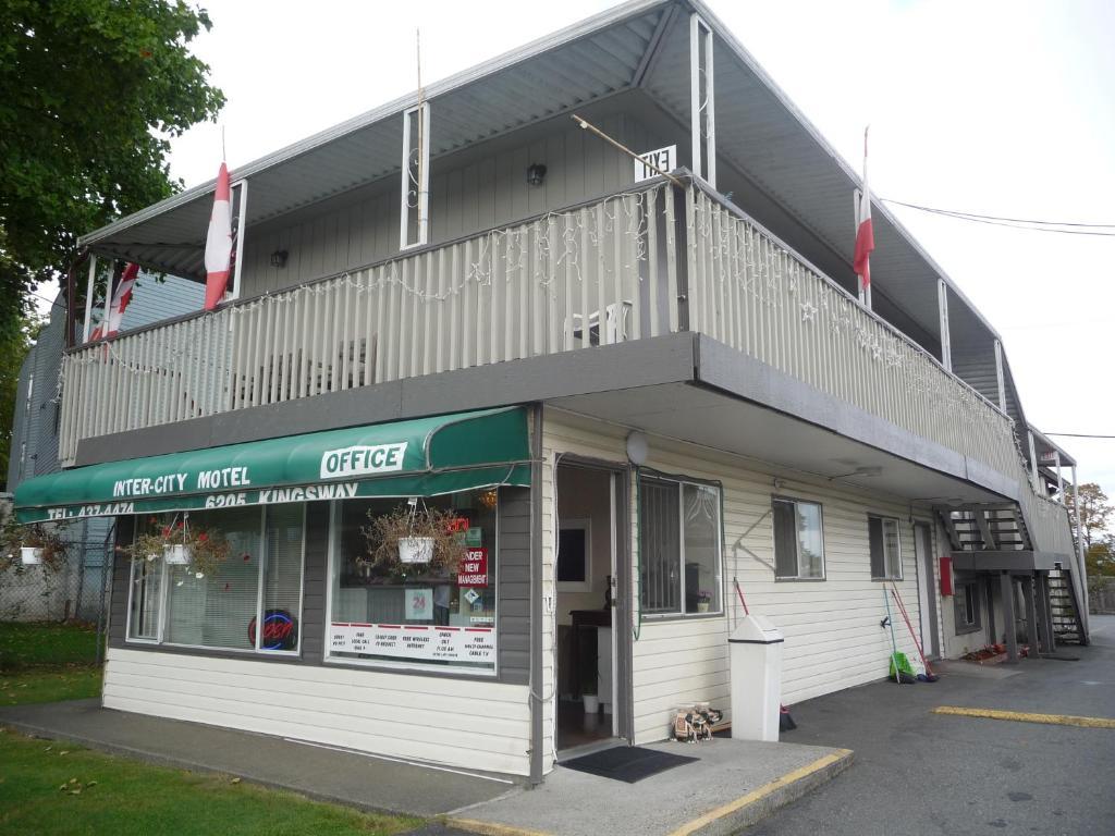 Intercity Motel Burnaby Exterior photo